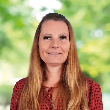 Claudia Lutzenberger